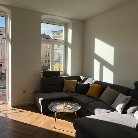Apartmany Male Namesti, بروموف المظهر الخارجي الصورة