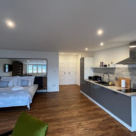Apartmany Male Namesti, بروموف المظهر الخارجي الصورة