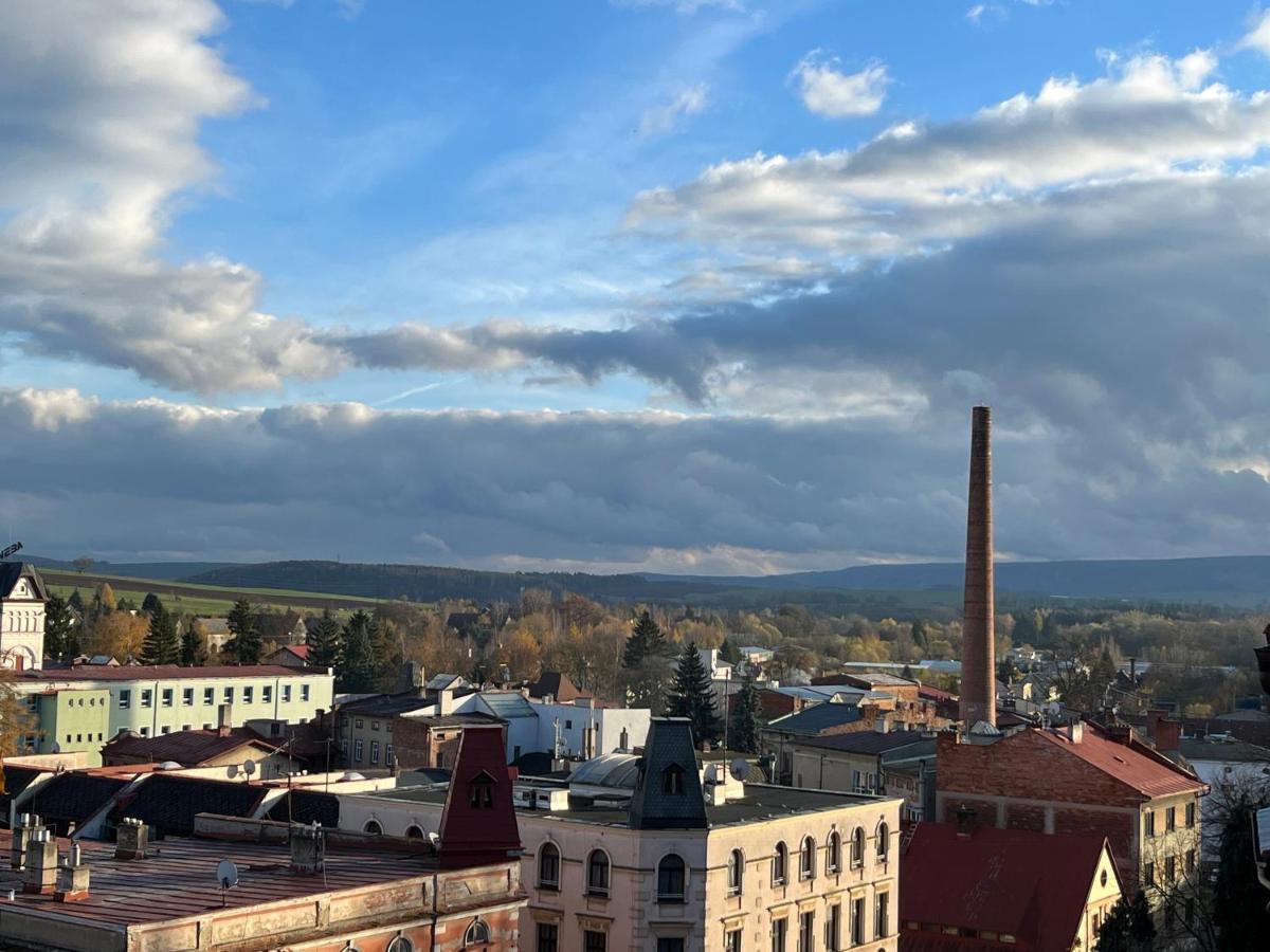 Apartmany Male Namesti, بروموف المظهر الخارجي الصورة