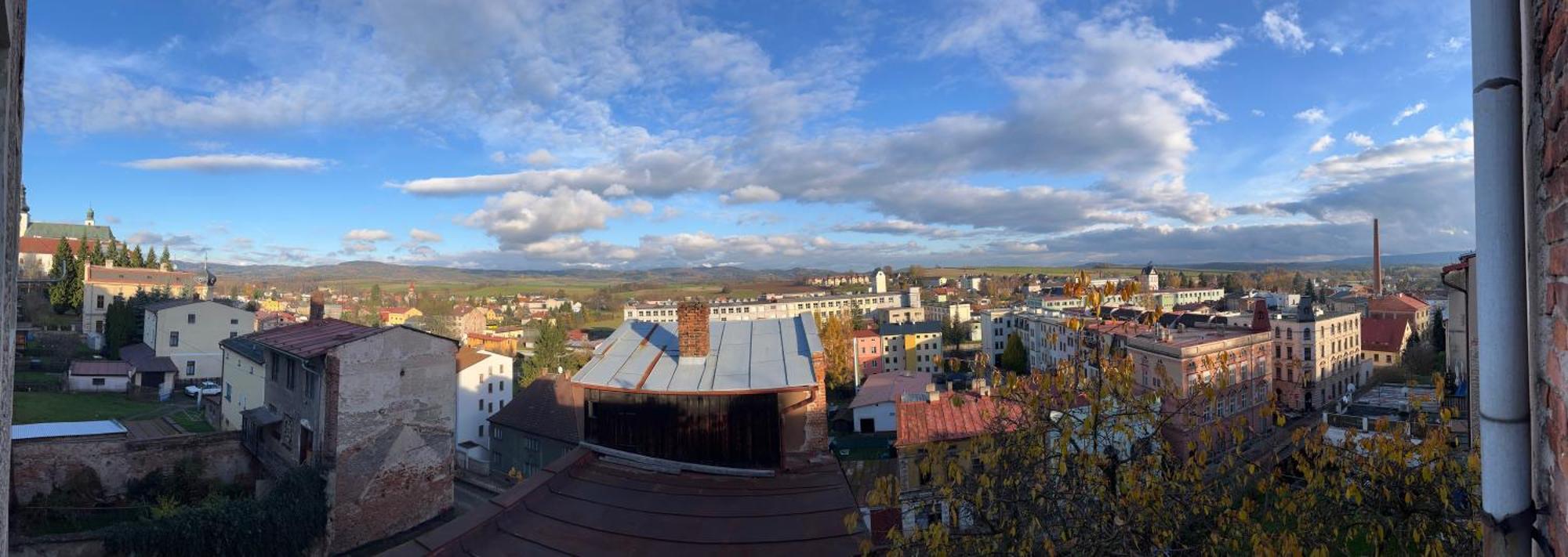Apartmany Male Namesti, بروموف المظهر الخارجي الصورة